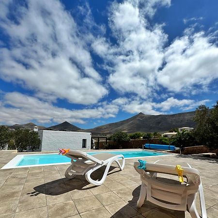 Villa Casa Marisa With Heated Pool & Garden Tindaya Exterior foto